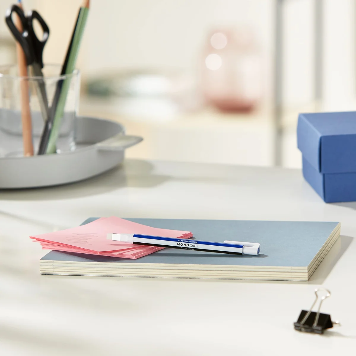 Tombow 936163 - Porta gomas de monocromo zero, 2.5 x 5 mm