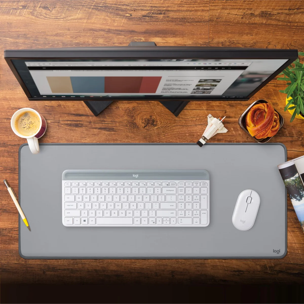 Logitech Desk Mat - Studio Series